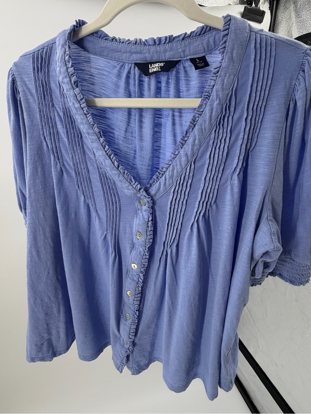 Lands' End Light Blue Pintuck Button Front Blouse Ruffle detail Puff sleeves